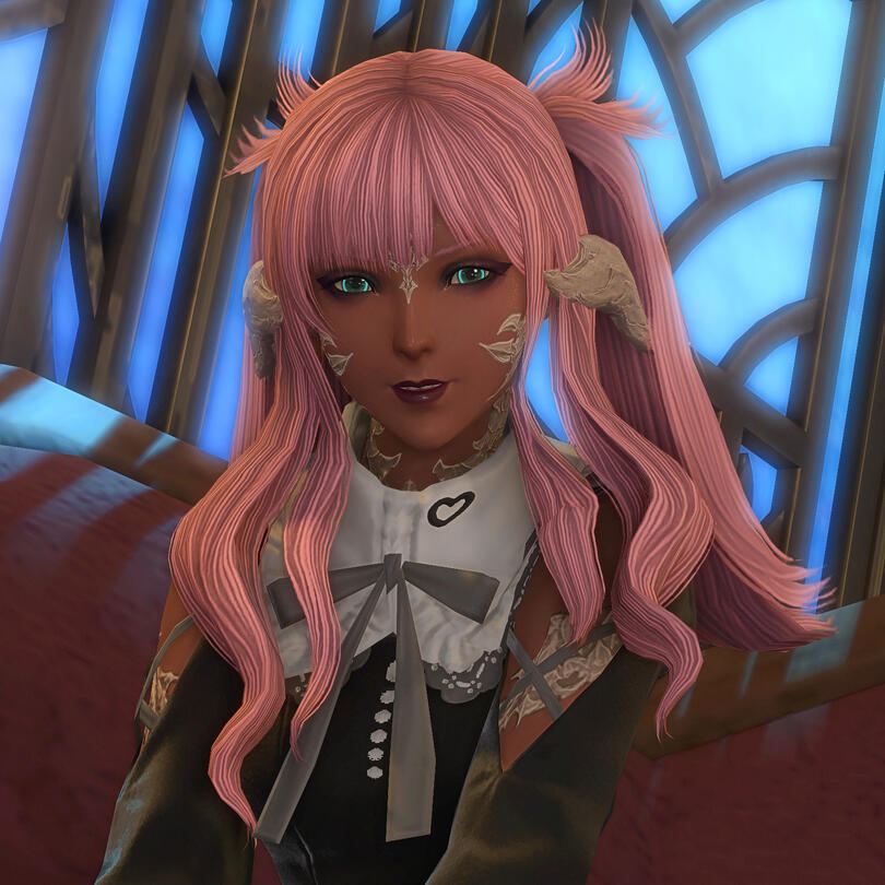 Sui Akagane Female, She / Her Lesbian Alt of Evie Briar